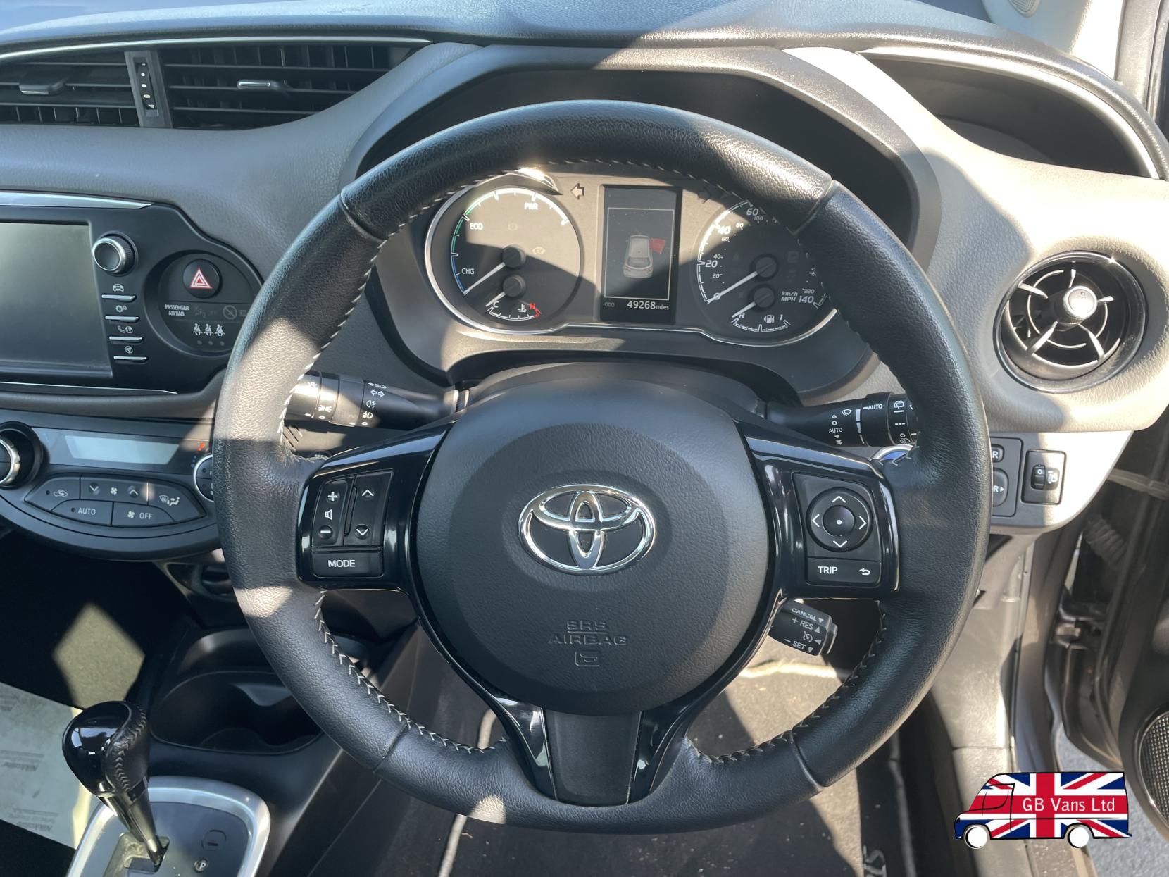 Toyota Yaris 1.5 VVT-h Icon Tech Hatchback 5dr Petrol Hybrid E-CVT Euro 6 (s/s) (100 ps)