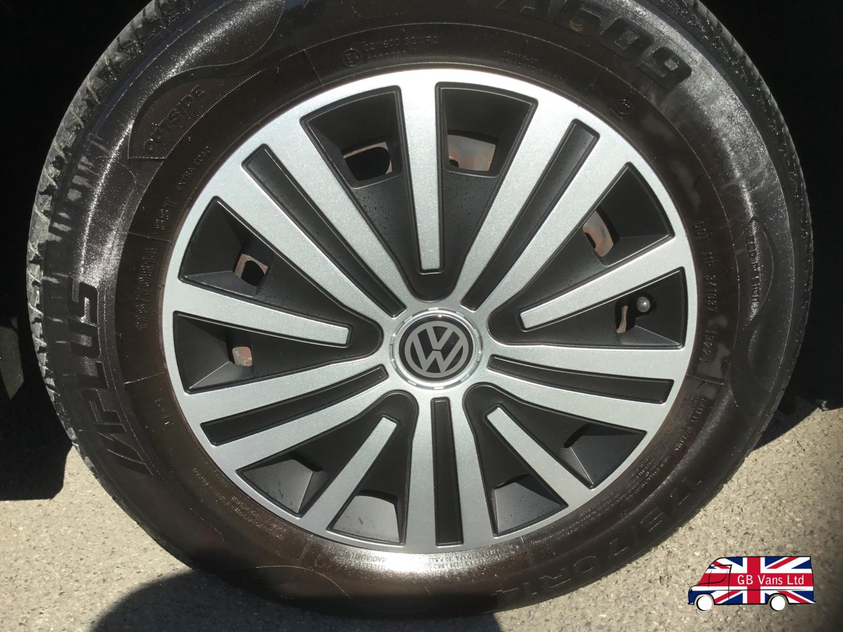 Volkswagen Polo 1.2 S Hatchback 5dr Petrol Manual Euro 5 (A/C) (60 ps)