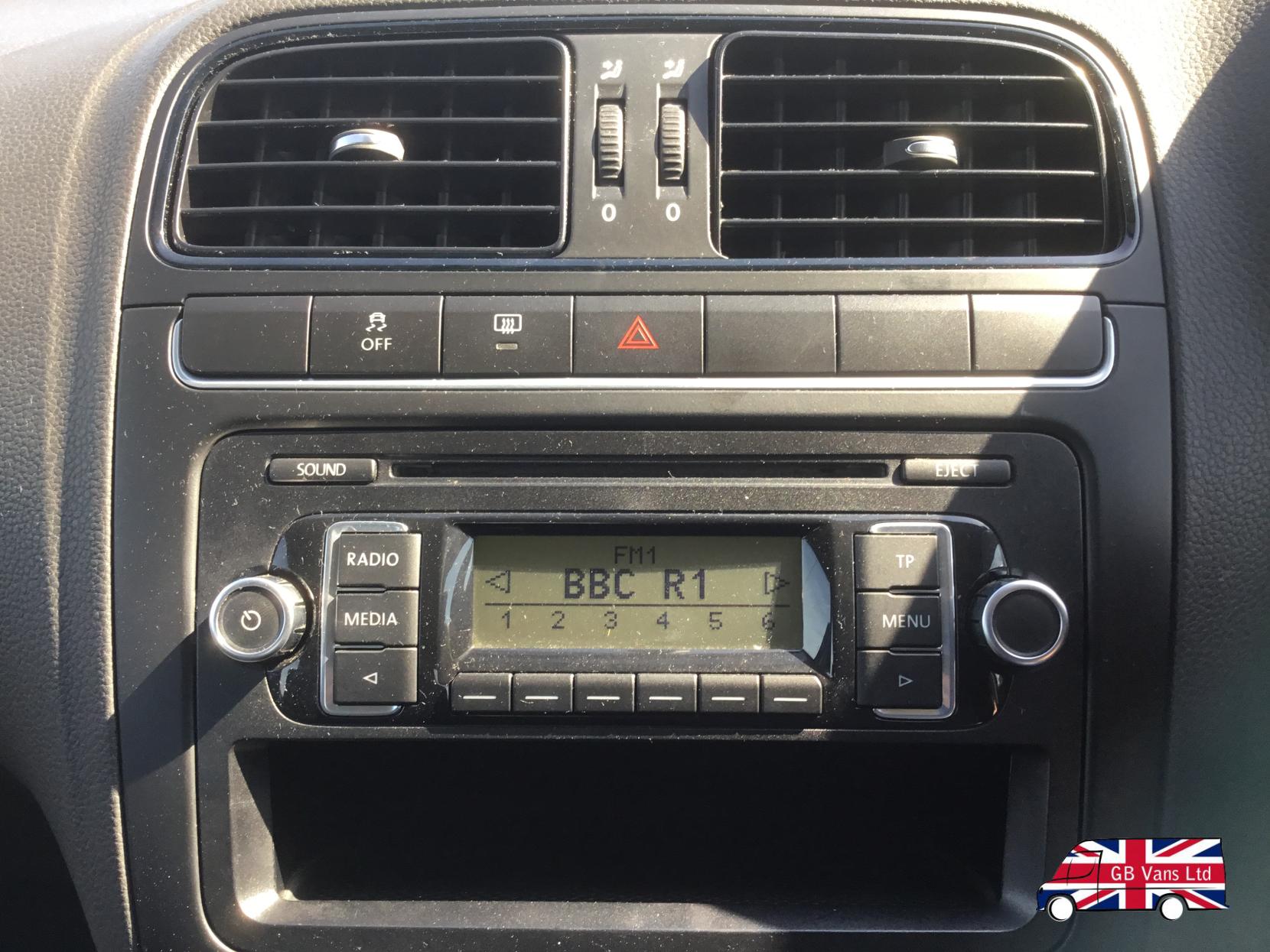 Volkswagen Polo 1.2 S Hatchback 5dr Petrol Manual Euro 5 (A/C) (60 ps)