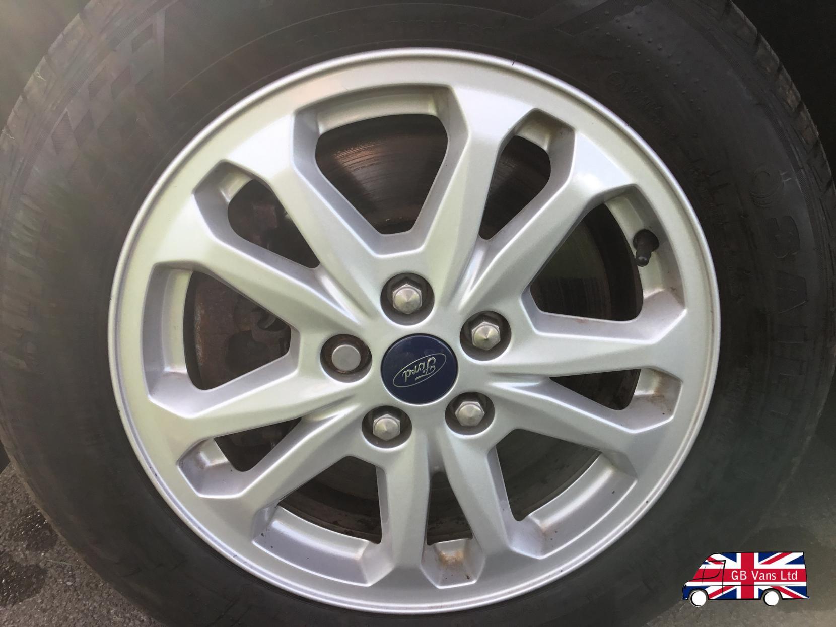 Ford Transit Connect 1.5 240 EcoBlue Limited Panel Van 5dr Diesel Manual L2 Euro 6 (s/s) (120 ps)