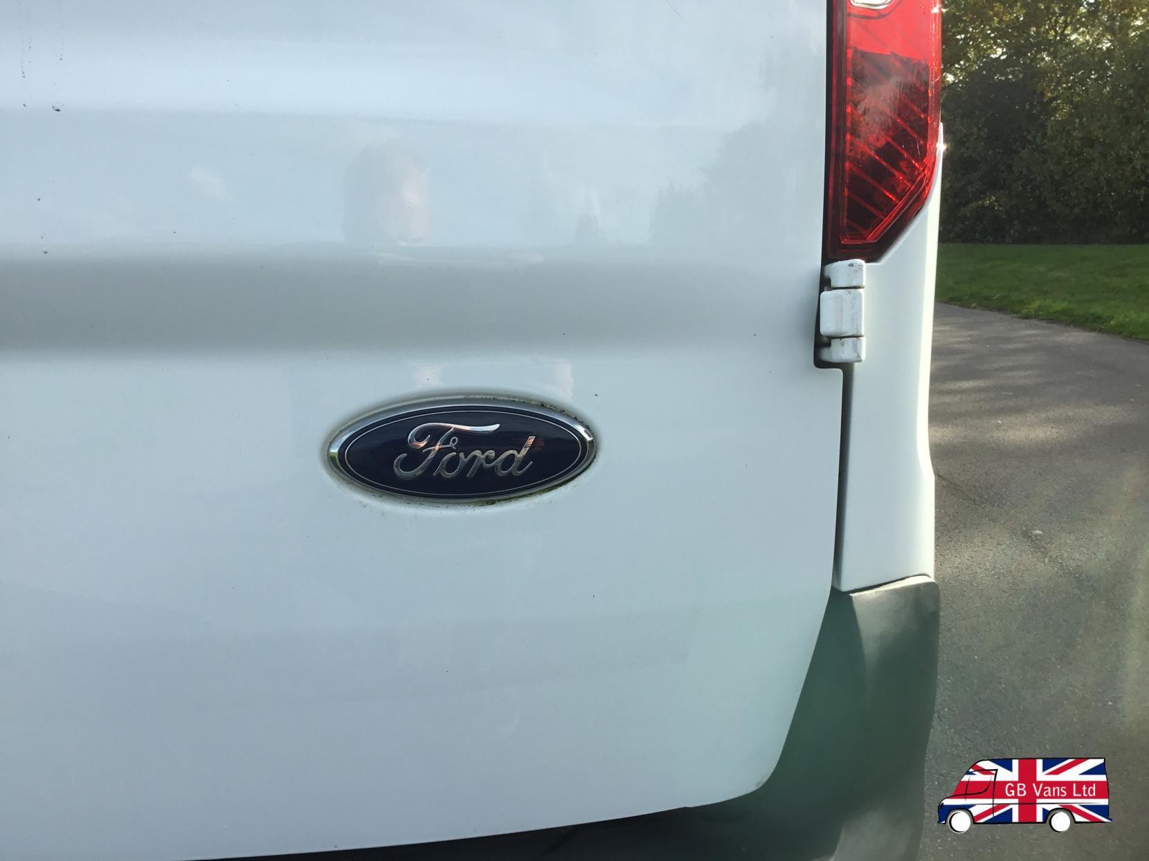 Ford Transit Connect 1.5 240 EcoBlue Limited Panel Van 5dr Diesel Manual L2 Euro 6 (s/s) (120 ps)