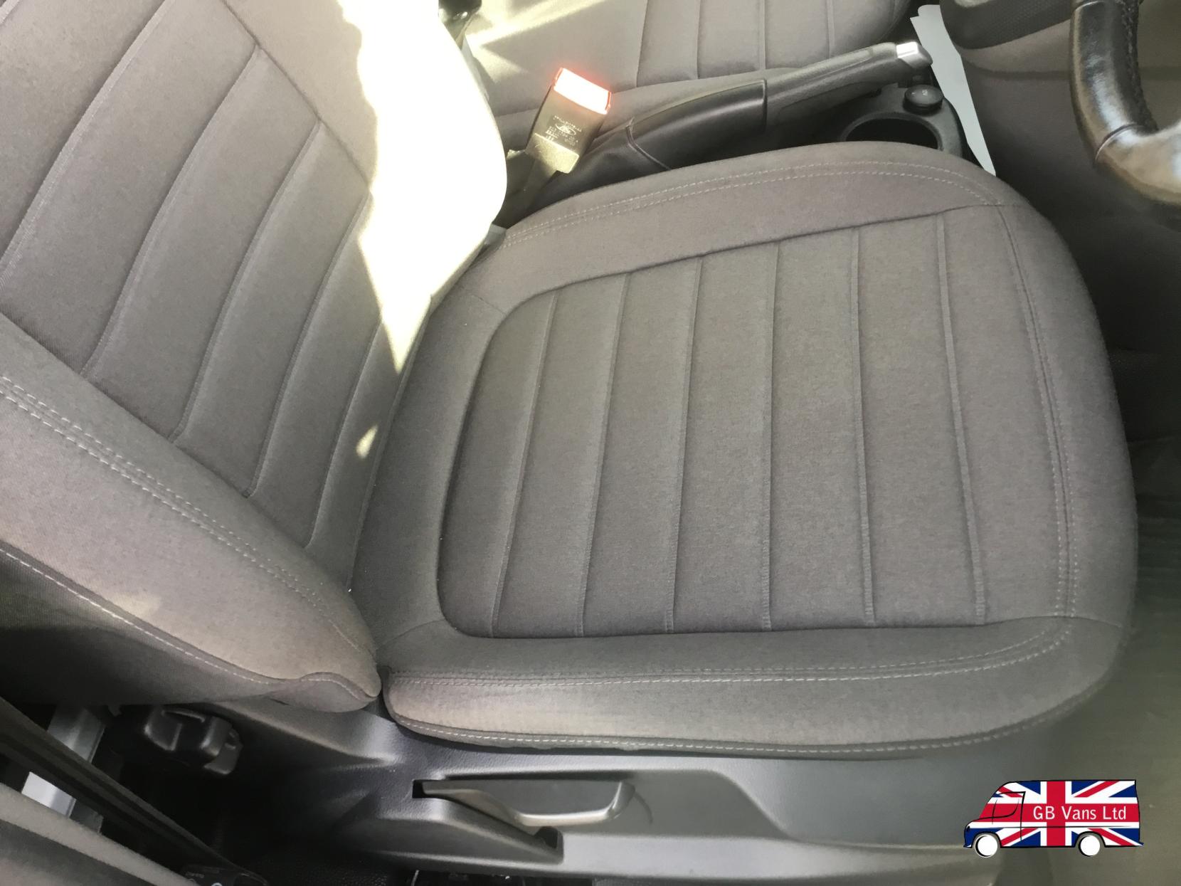 Ford Transit Connect 1.5 240 EcoBlue Limited Panel Van 5dr Diesel Manual L2 Euro 6 (s/s) (120 ps)