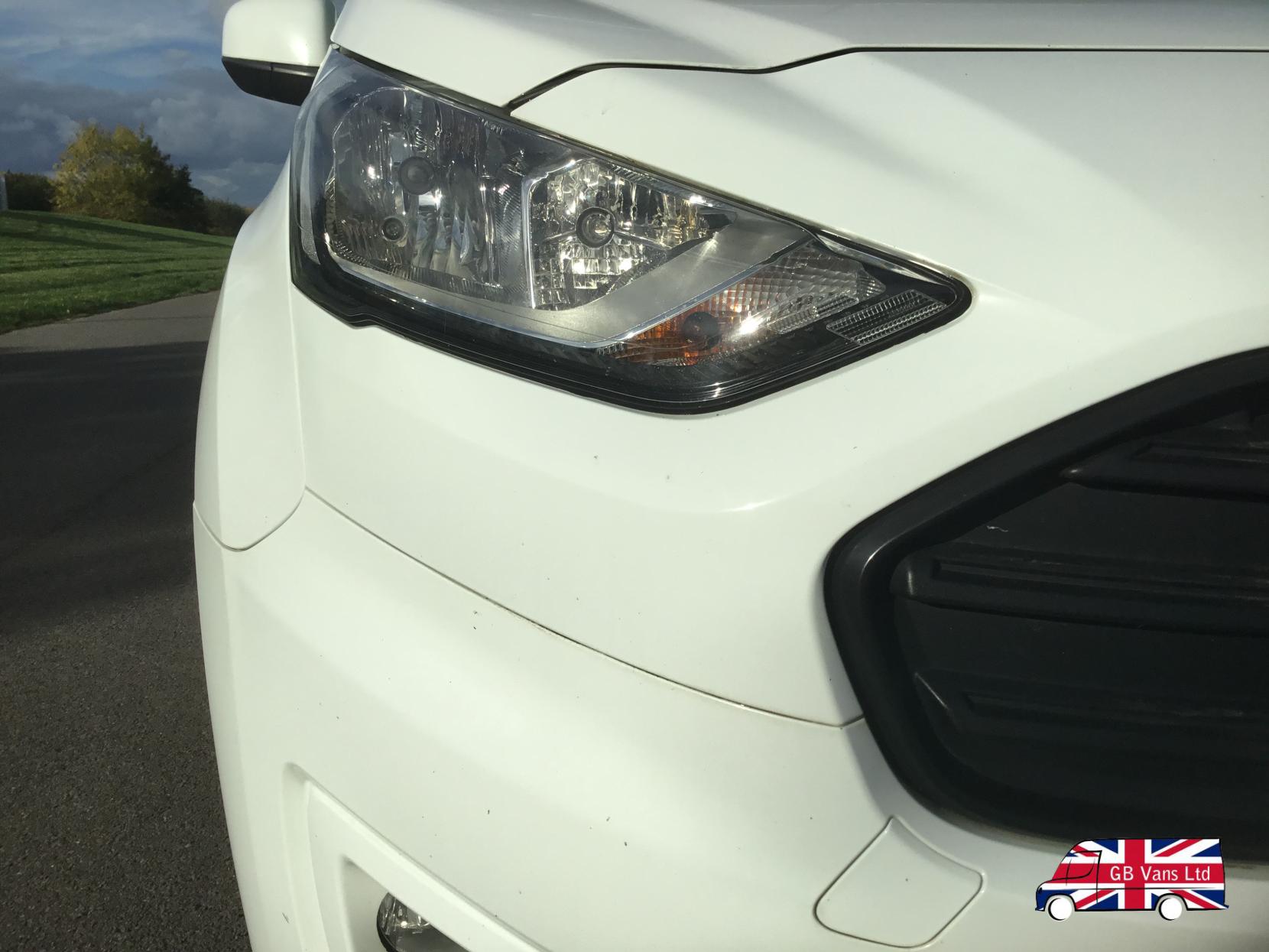 Ford Transit Connect 1.5 240 EcoBlue Limited Panel Van 5dr Diesel Manual L2 Euro 6 (s/s) (120 ps)