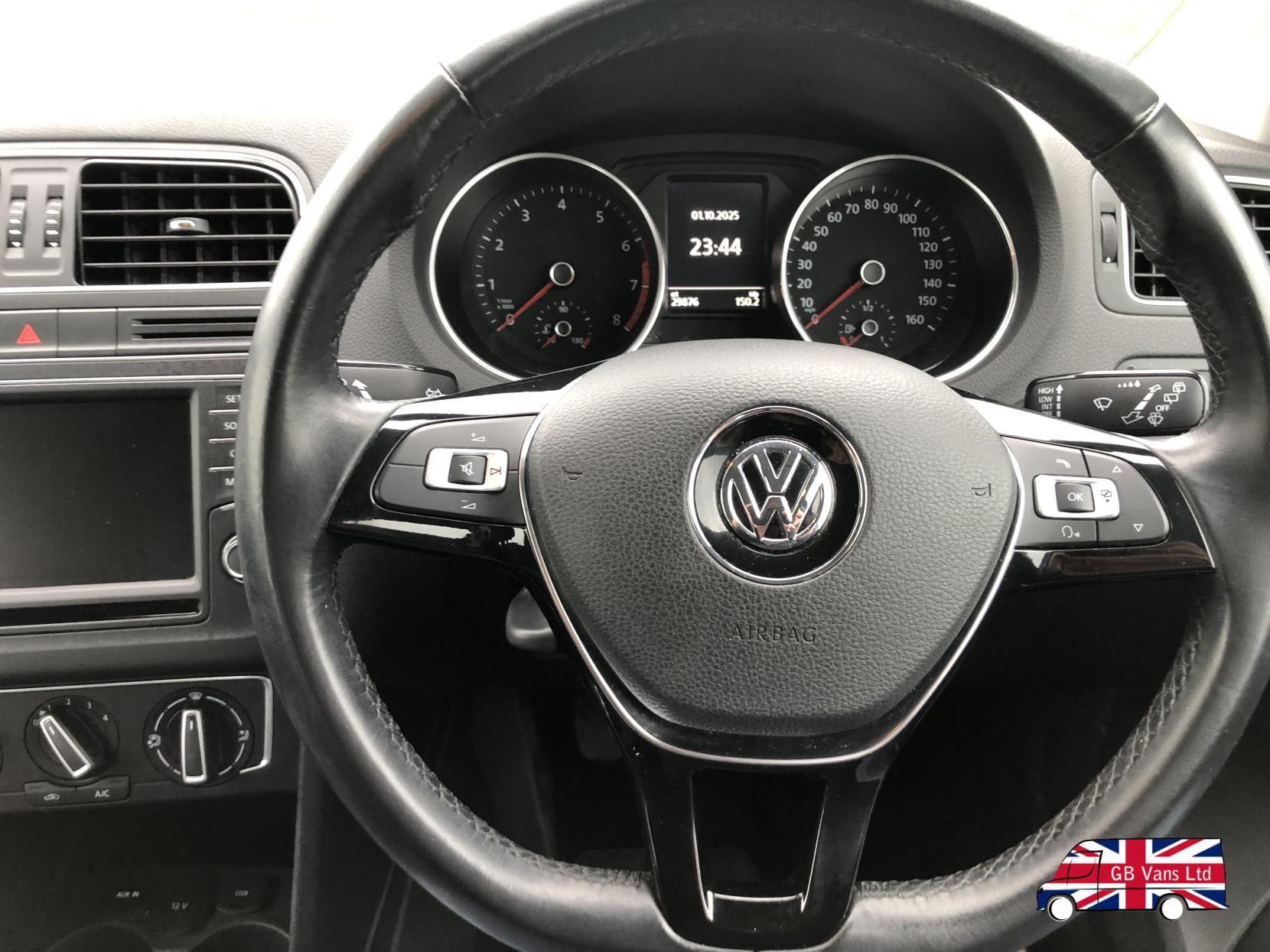 Volkswagen Polo 1.0 BlueMotion Tech SE Hatchback 5dr Petrol Manual Euro 6 (s/s) (75 ps)