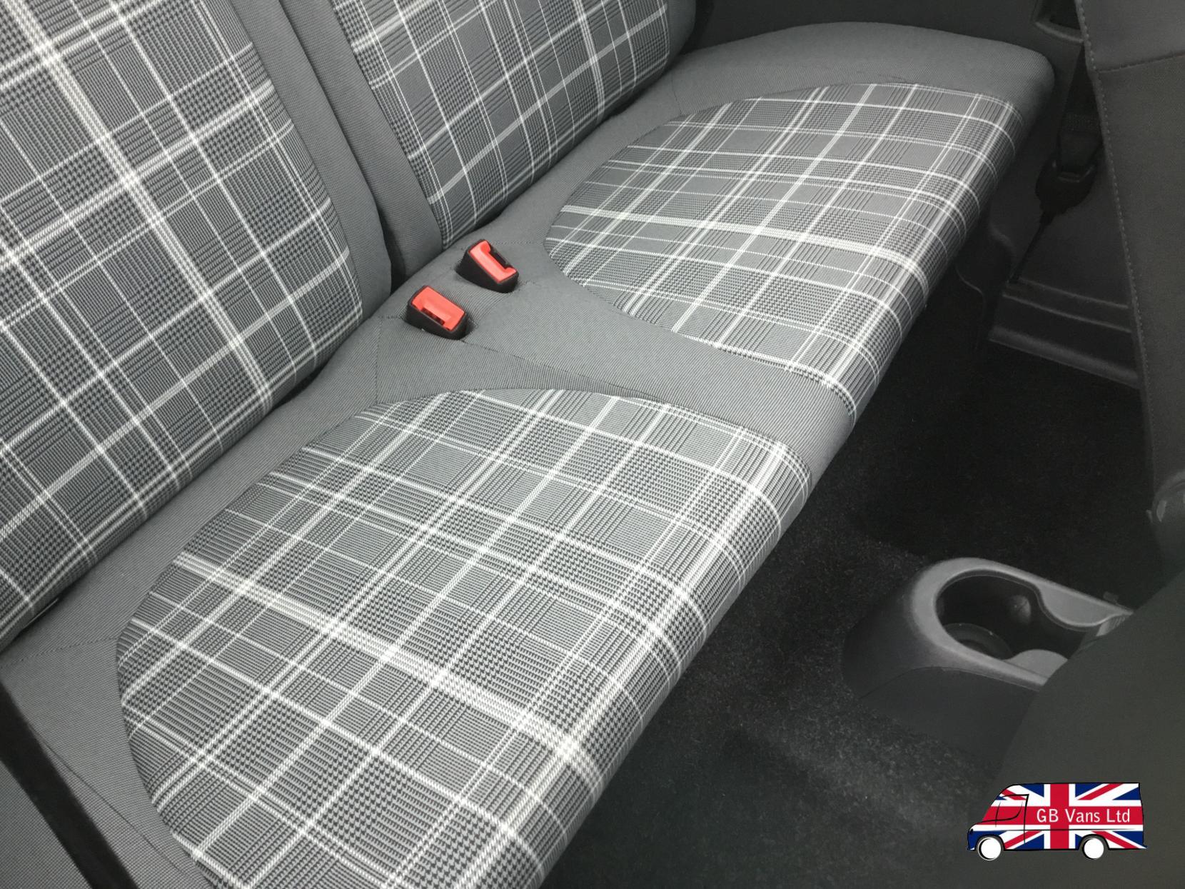 Fiat 500 1.2 Lounge Hatchback 3dr Petrol Manual Euro 6 (s/s) (69 bhp)