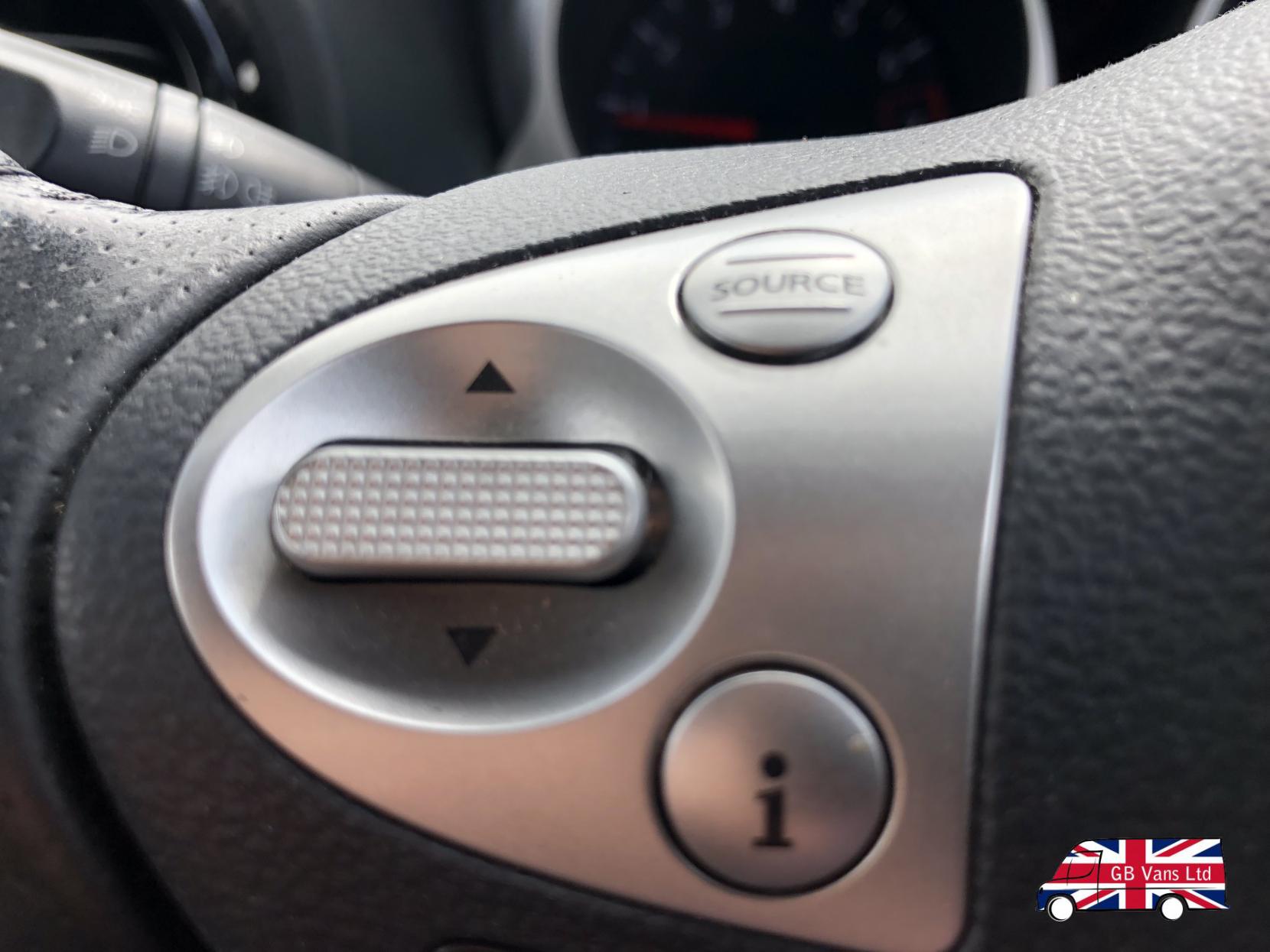 Nissan Juke 1.2 DIG-T Acenta SUV 5dr Petrol Manual Euro 5 (s/s) Euro 5 (115 ps)