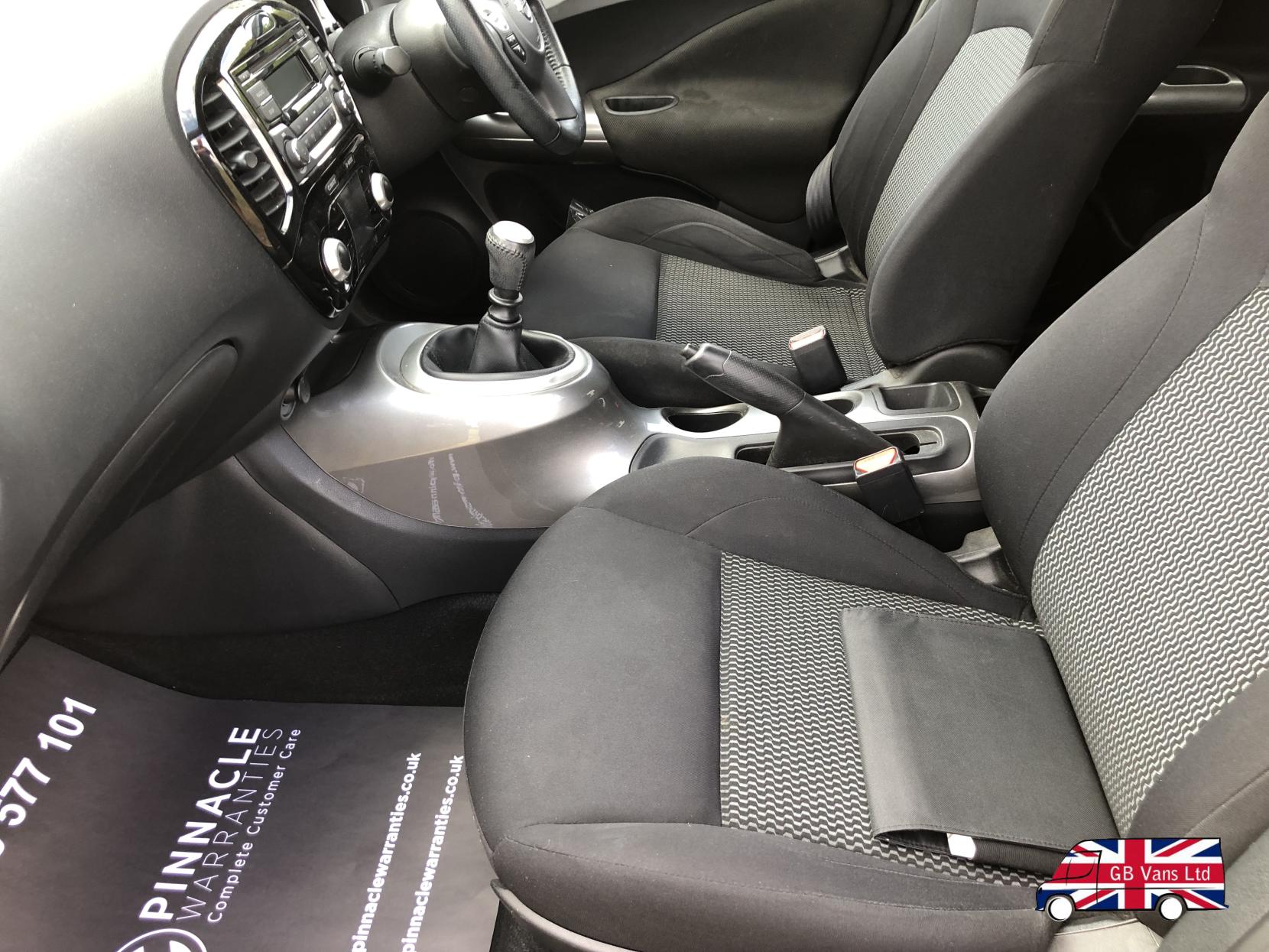 Nissan Juke 1.2 DIG-T Acenta SUV 5dr Petrol Manual Euro 5 (s/s) Euro 5 (115 ps)