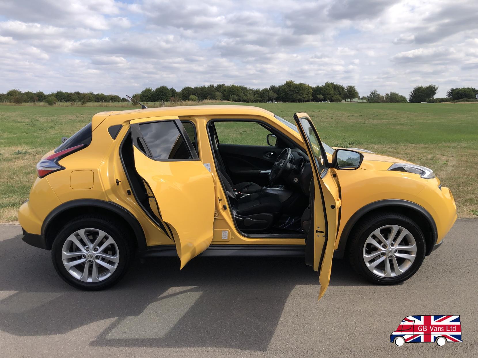 Nissan Juke 1.2 DIG-T Acenta SUV 5dr Petrol Manual Euro 5 (s/s) Euro 5 (115 ps)