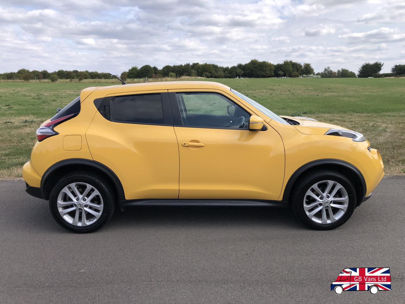 Nissan Juke 1.2 DIG-T Acenta SUV 5dr Petrol Manual Euro 5 (s/s) Euro 5 (115 ps)