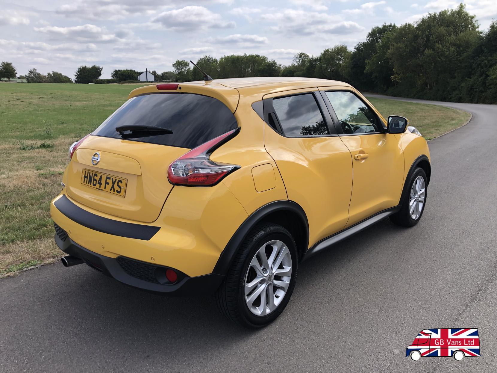 Nissan Juke 1.2 DIG-T Acenta SUV 5dr Petrol Manual Euro 5 (s/s) Euro 5 (115 ps)