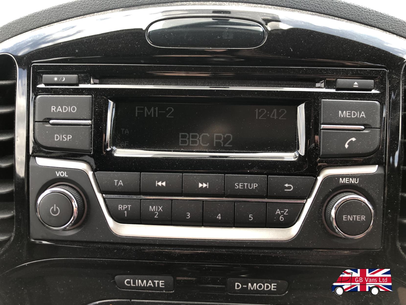 Nissan Juke 1.2 DIG-T Acenta SUV 5dr Petrol Manual Euro 5 (s/s) Euro 5 (115 ps)