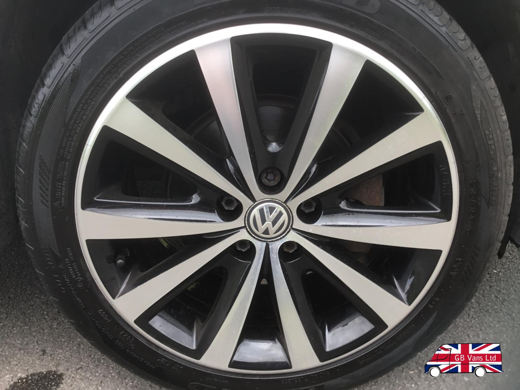 Volkswagen Polo 1.2 TSI BlueMotion Tech SE Hatchback 3dr Petrol Manual Euro 6 (s/s) (90 ps)