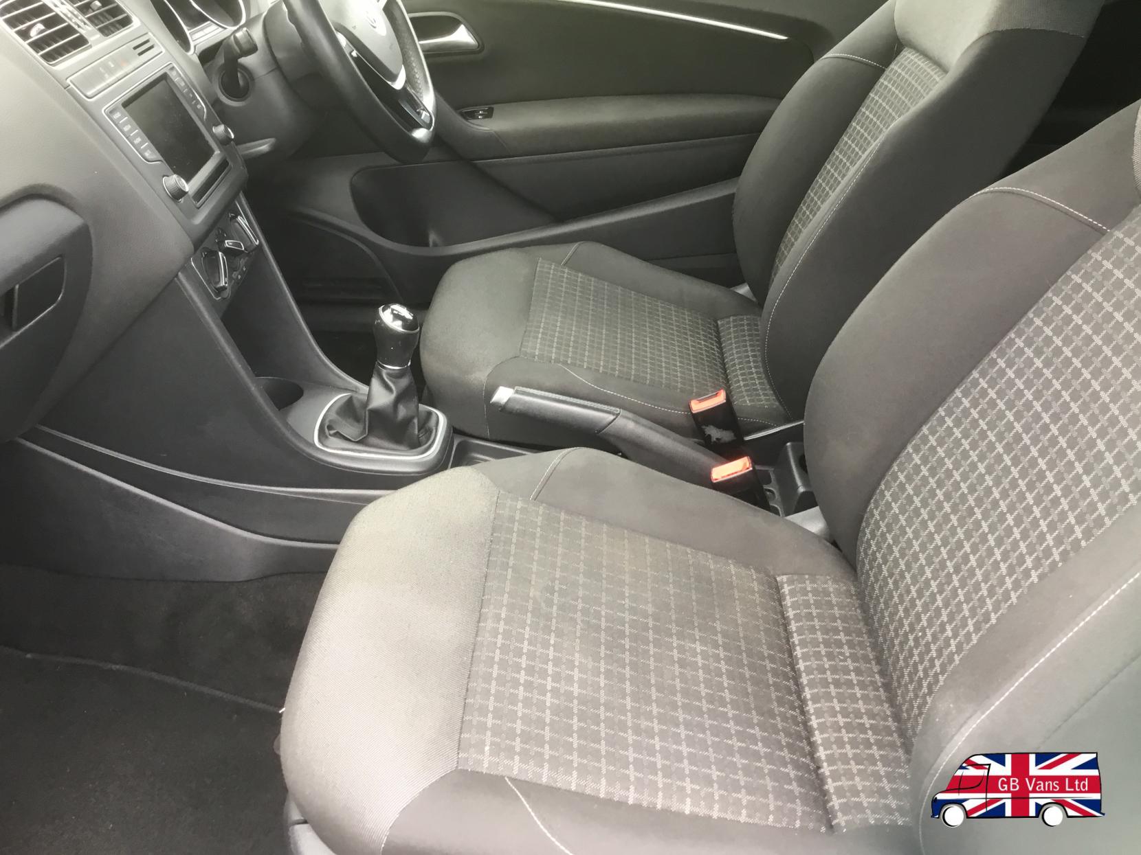Volkswagen Polo 1.2 TSI BlueMotion Tech SE Hatchback 3dr Petrol Manual Euro 6 (s/s) (90 ps)
