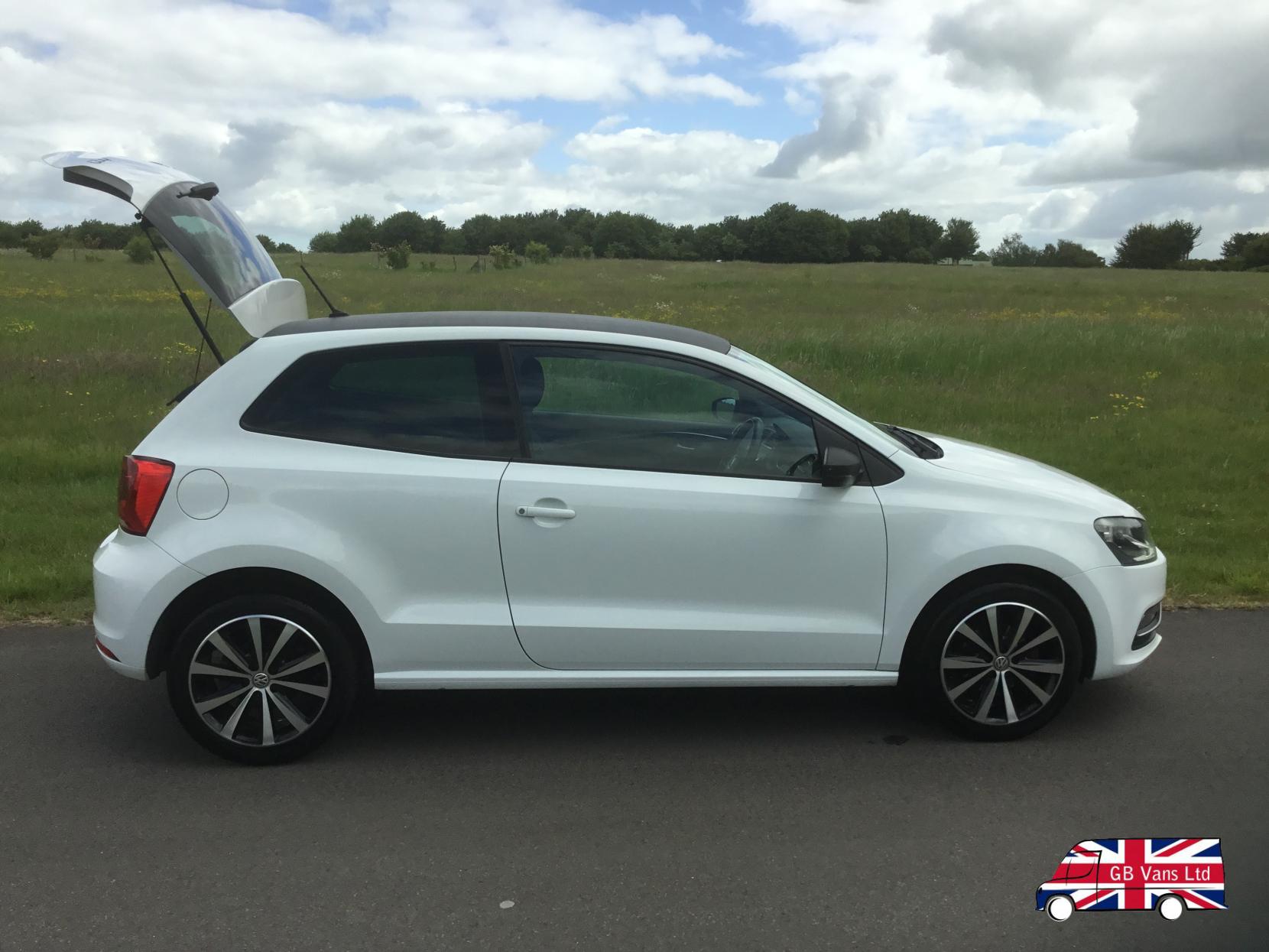 Volkswagen Polo 1.2 TSI BlueMotion Tech SE Hatchback 3dr Petrol Manual Euro 6 (s/s) (90 ps)