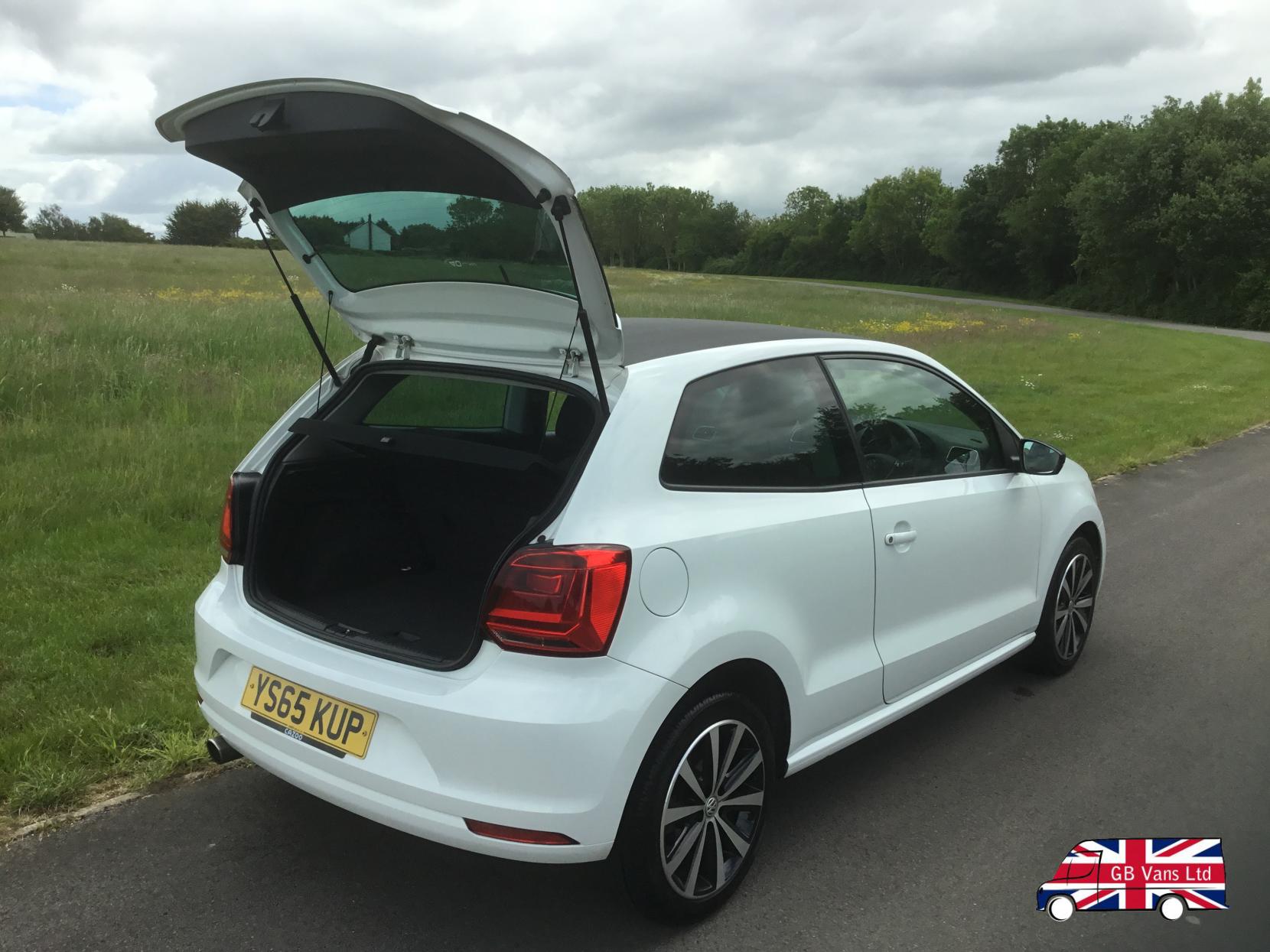 Volkswagen Polo 1.2 TSI BlueMotion Tech SE Hatchback 3dr Petrol Manual Euro 6 (s/s) (90 ps)