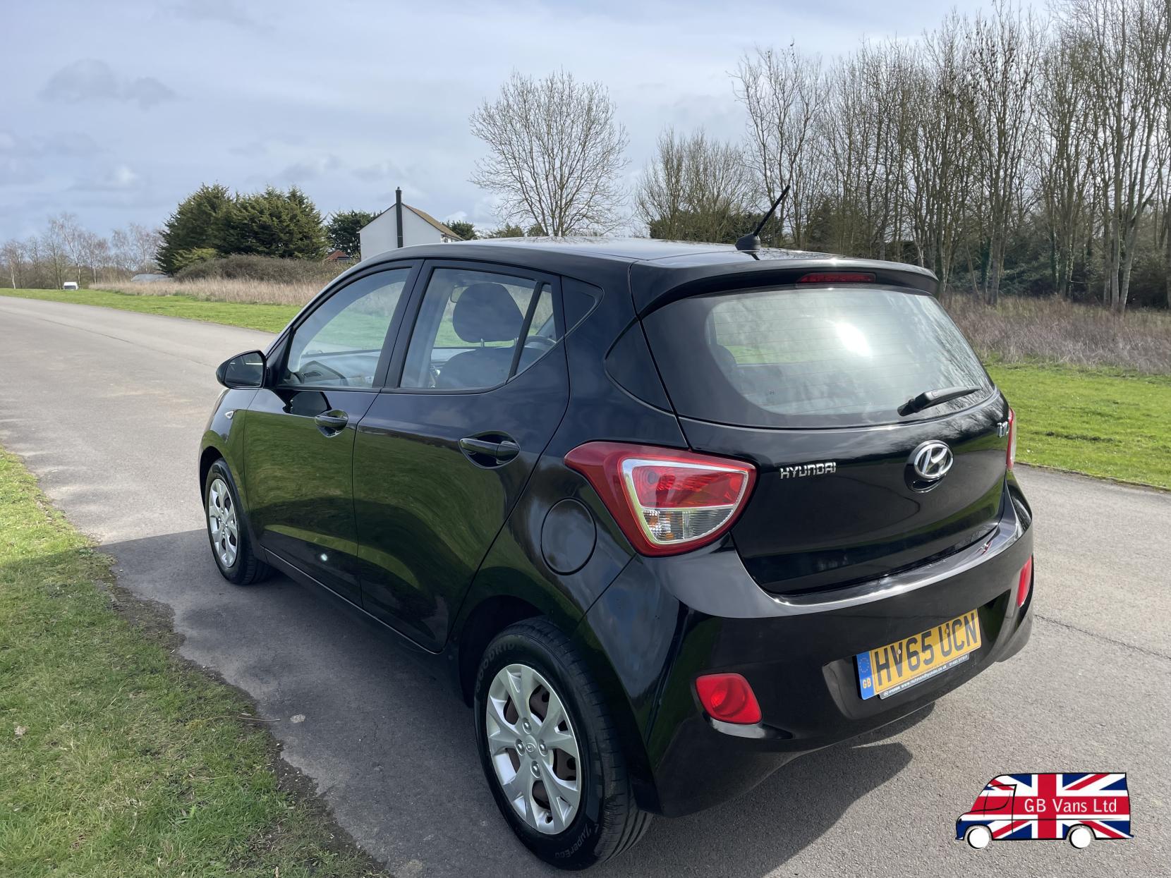 Hyundai i10 1.0 SE Hatchback 5dr Petrol Manual Euro 5 (66 ps)