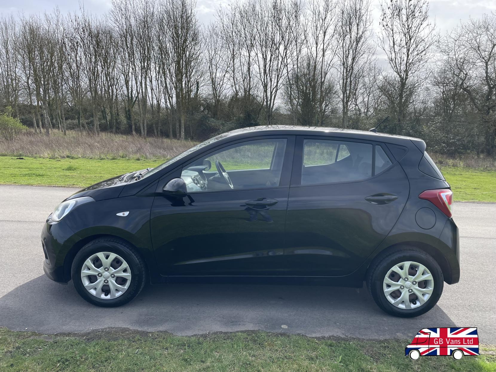 Hyundai i10 1.0 SE Hatchback 5dr Petrol Manual Euro 5 (66 ps)