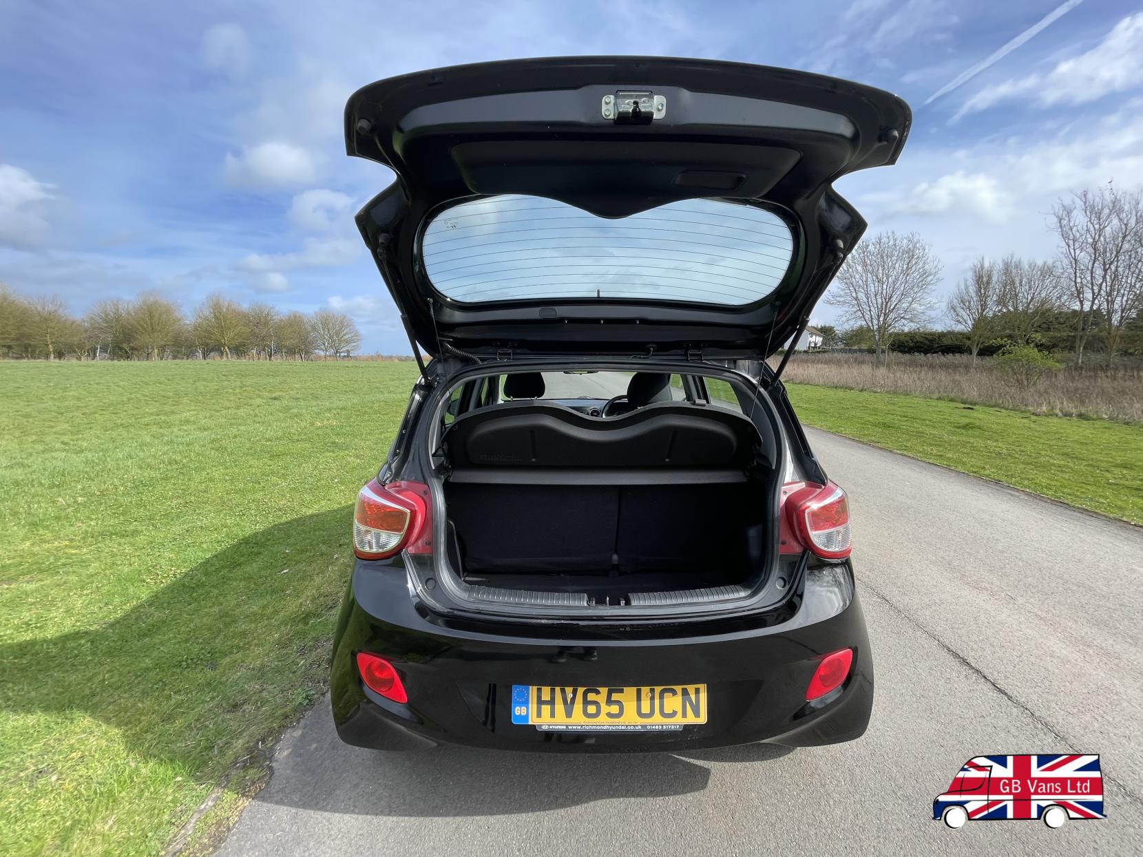 Hyundai i10 1.0 SE Hatchback 5dr Petrol Manual Euro 5 (66 ps)