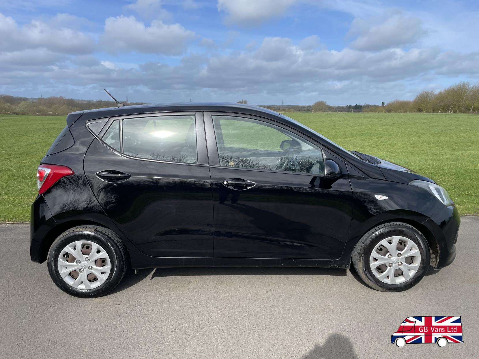 Hyundai i10 1.0 SE Hatchback 5dr Petrol Manual Euro 5 (66 ps)