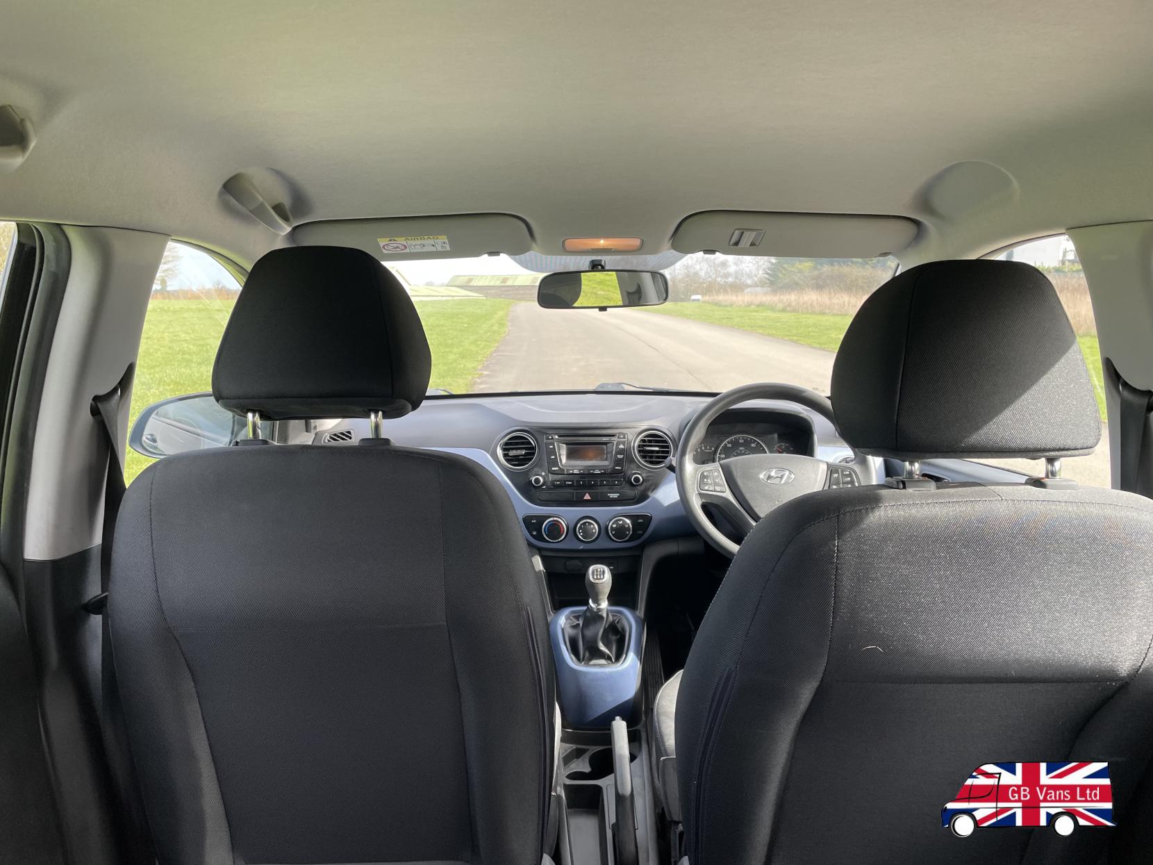 Hyundai i10 1.0 SE Hatchback 5dr Petrol Manual Euro 5 (66 ps)