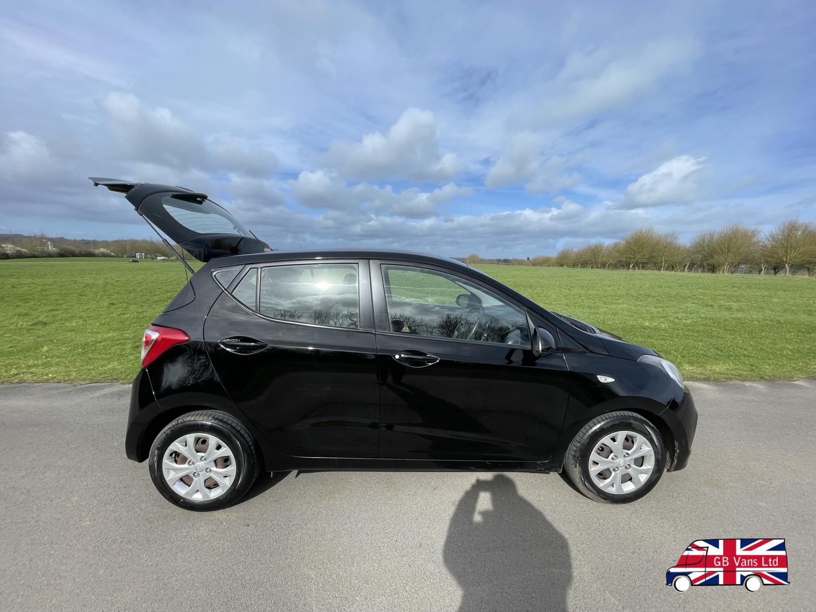 Hyundai i10 1.0 SE Hatchback 5dr Petrol Manual Euro 5 (66 ps)
