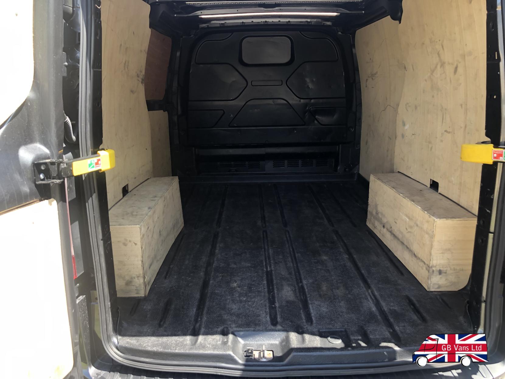 Ford Transit Custom 2.0 340 EcoBlue Limited Panel Van 5dr Diesel Manual L1 H1 Euro 6 (s/s) (170 ps)