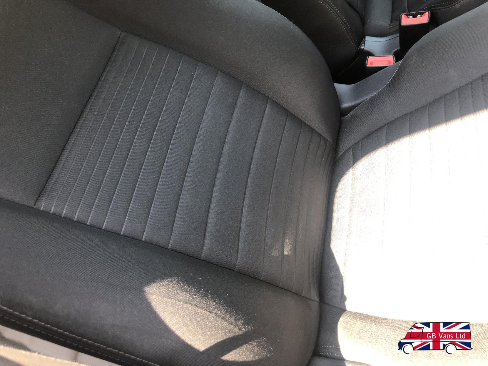 Ford Transit Custom 2.0 340 EcoBlue Limited Panel Van 5dr Diesel Manual L1 H1 Euro 6 (s/s) (170 ps)