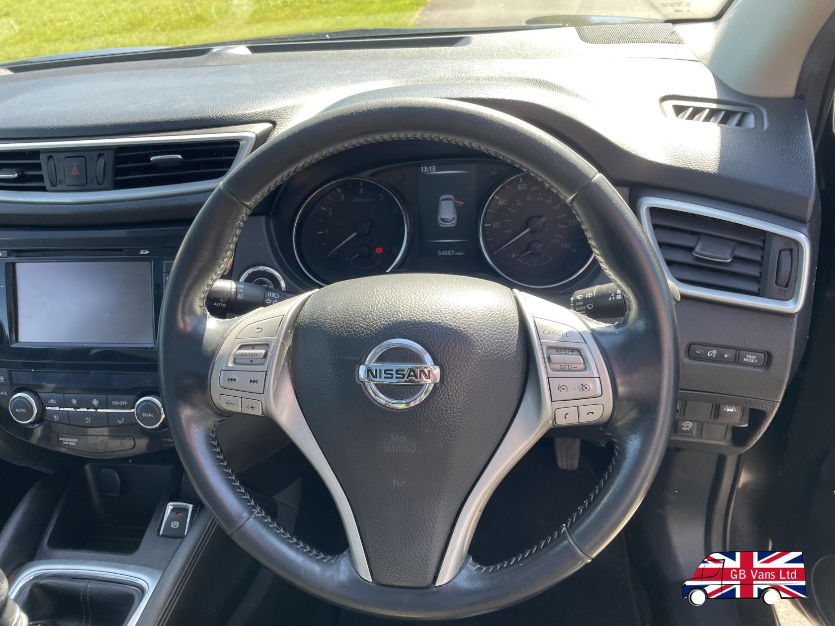 Nissan Qashqai 1.2 DIG-T N-Connecta SUV 5dr Petrol Manual 2WD Euro 6 (s/s) (115 ps)