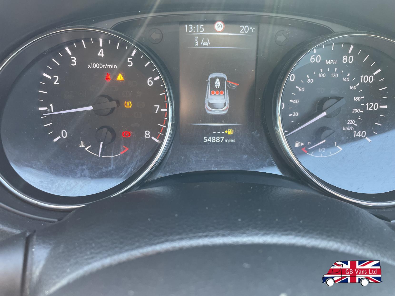 Nissan Qashqai 1.2 DIG-T N-Connecta SUV 5dr Petrol Manual 2WD Euro 6 (s/s) (115 ps)