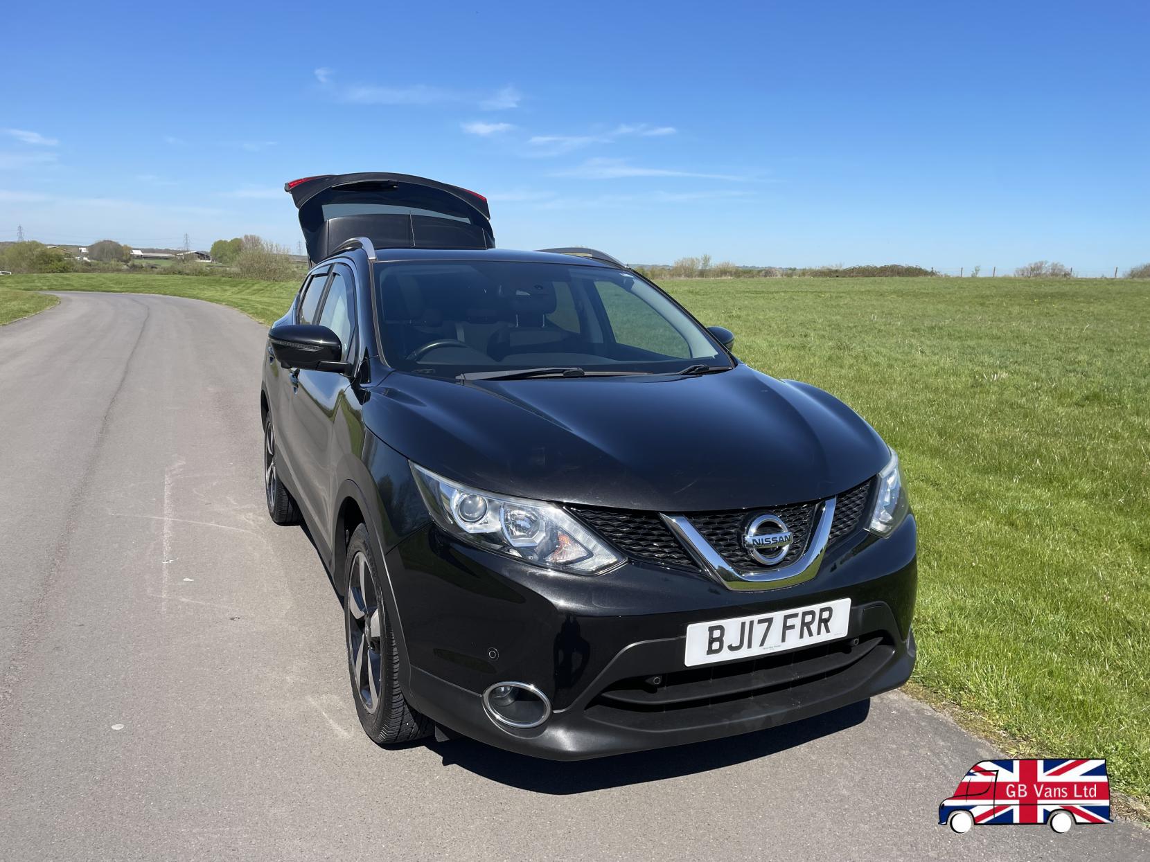 Nissan Qashqai 1.2 DIG-T N-Connecta SUV 5dr Petrol Manual 2WD Euro 6 (s/s) (115 ps)