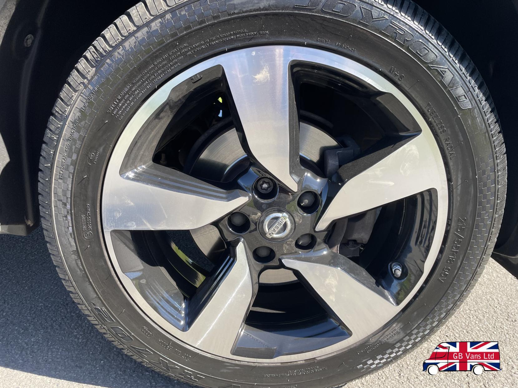 Nissan Qashqai 1.2 DIG-T N-Connecta SUV 5dr Petrol Manual 2WD Euro 6 (s/s) (115 ps)