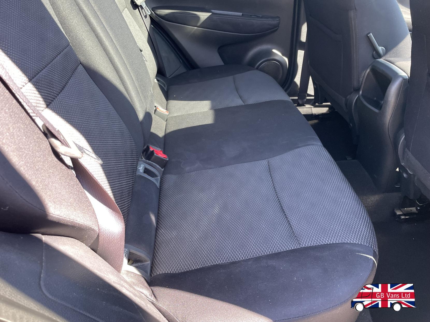 Nissan Qashqai 1.2 DIG-T N-Connecta SUV 5dr Petrol Manual 2WD Euro 6 (s/s) (115 ps)