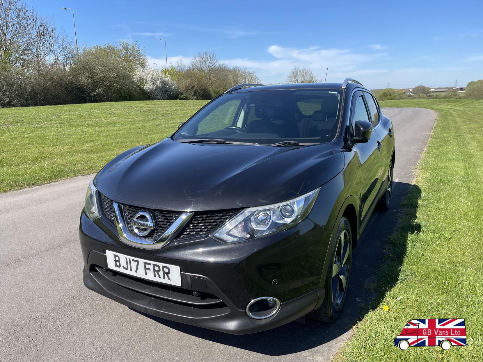 Nissan Qashqai 1.2 DIG-T N-Connecta SUV 5dr Petrol Manual 2WD Euro 6 (s/s) (115 ps)