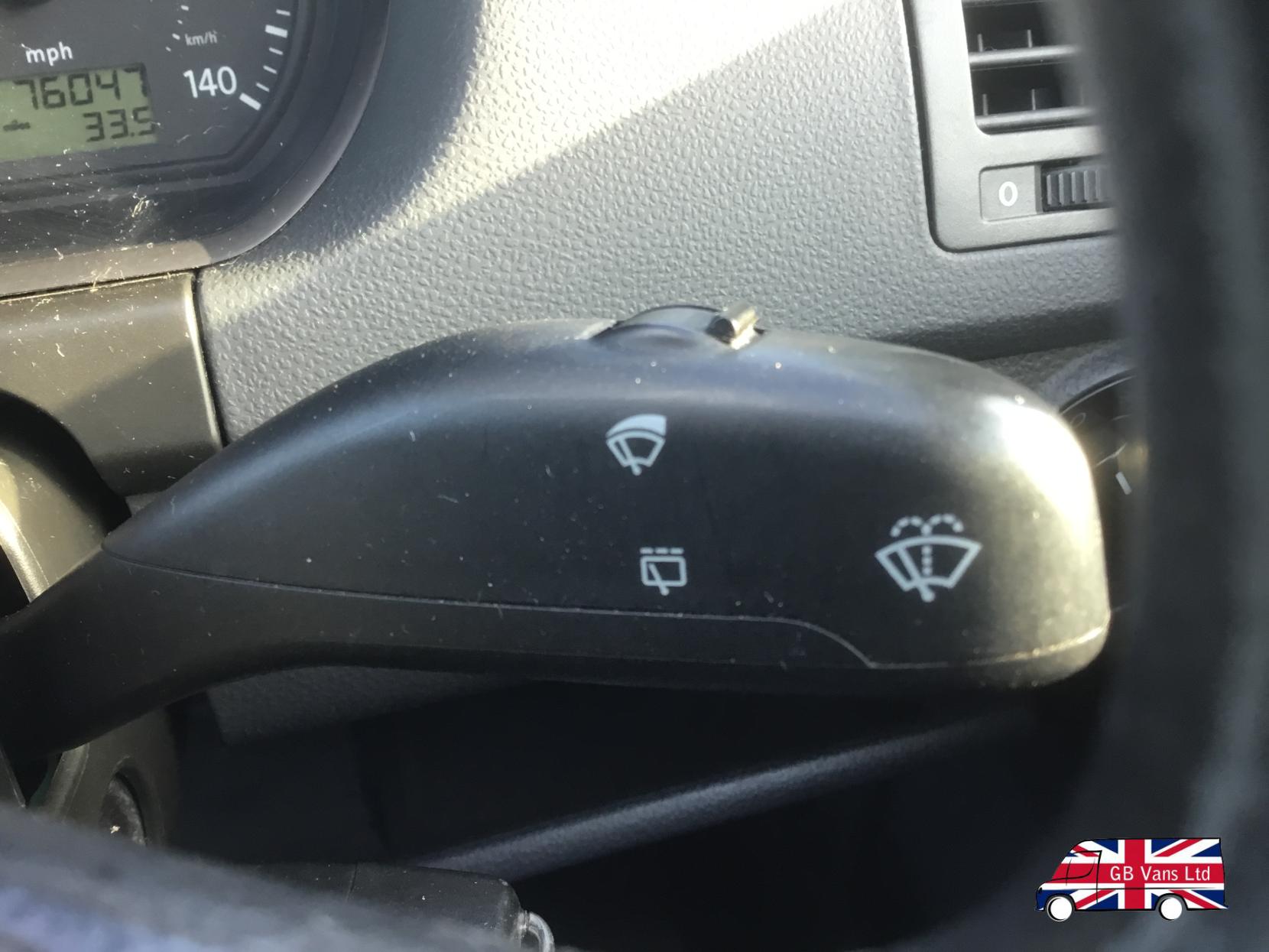 Volkswagen Polo 1.4 SE Hatchback 5dr Petrol Manual (150 g/km, 79 bhp)