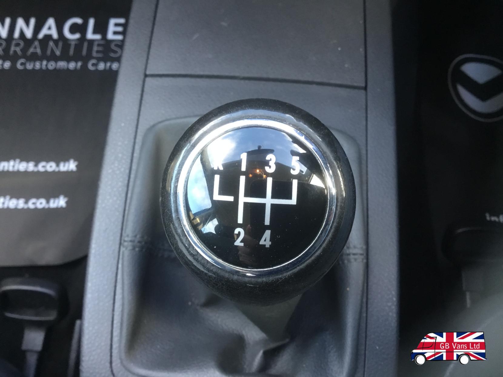 Volkswagen Polo 1.4 SE Hatchback 5dr Petrol Manual (150 g/km, 79 bhp)