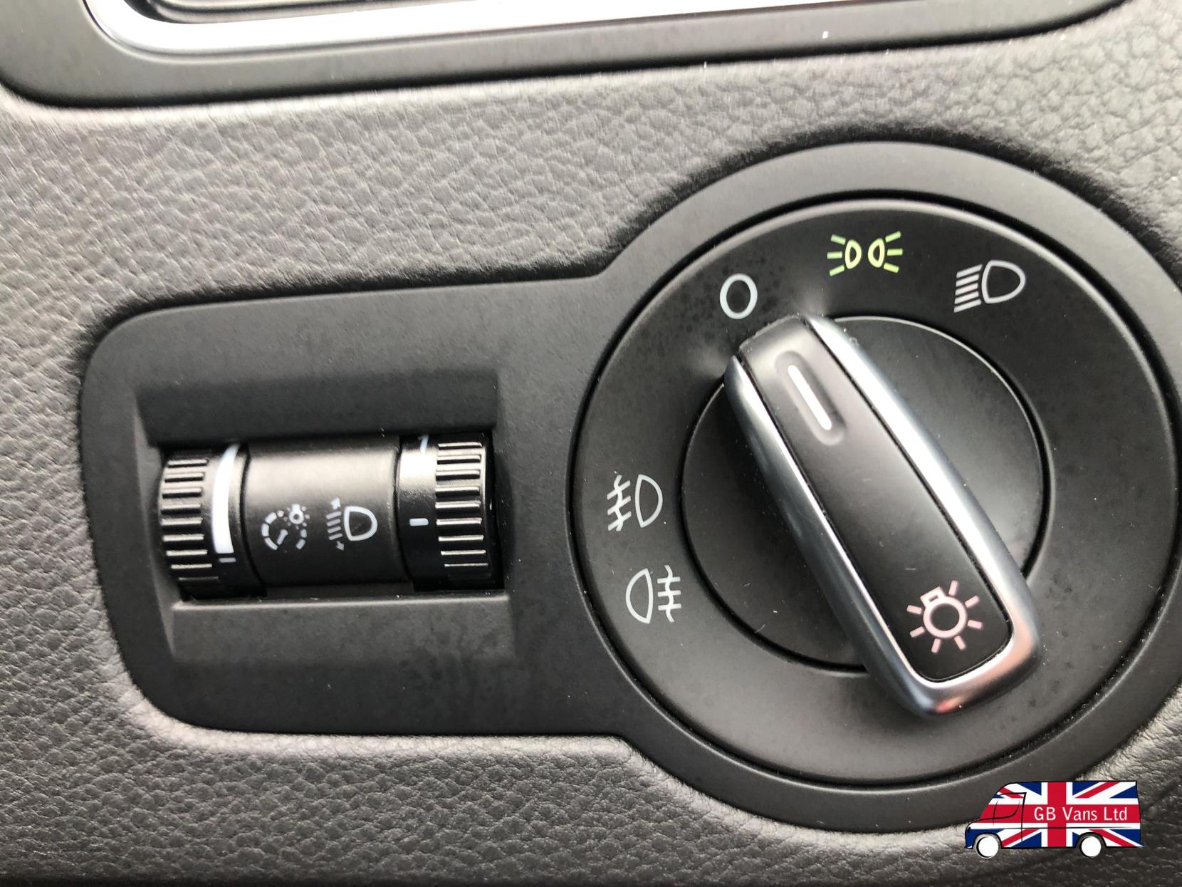 Volkswagen Polo 1.4 Match Edition Hatchback 5dr Petrol Manual Euro 5 (85 ps)