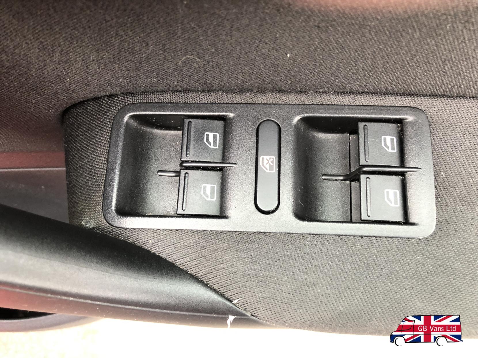 Volkswagen Polo 1.4 Match Edition Hatchback 5dr Petrol Manual Euro 5 (85 ps)