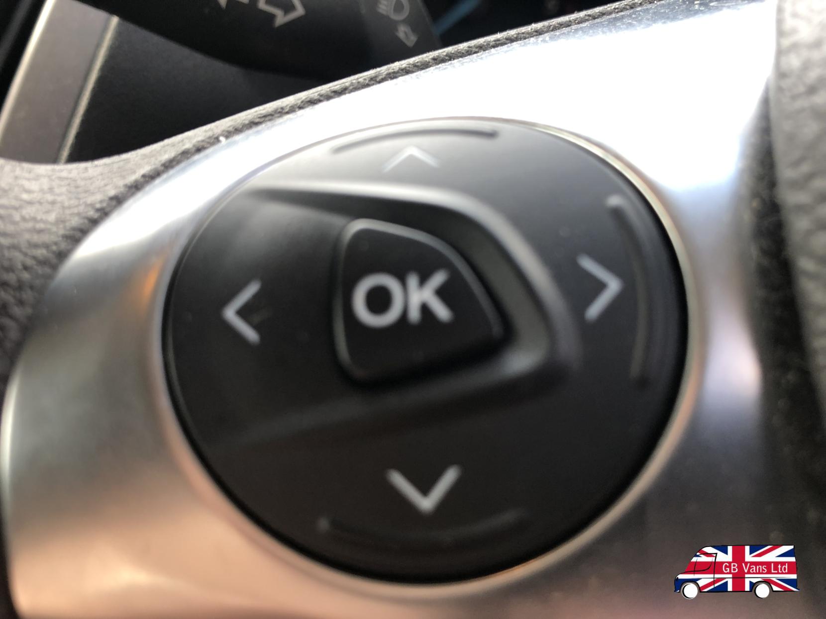 Ford Transit Connect 1.6 TDCi 210 Trend Panel Van 5dr Diesel Manual L2 H1 (128 g/km, 94 bhp)