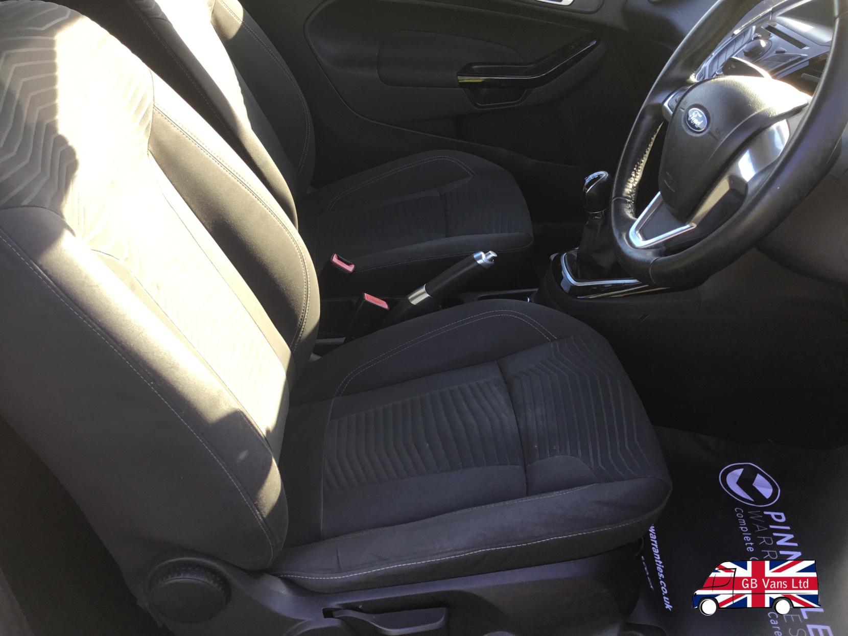 Ford Fiesta 1.25 Zetec Hatchback 3dr Petrol Manual Euro 5 (82 ps)