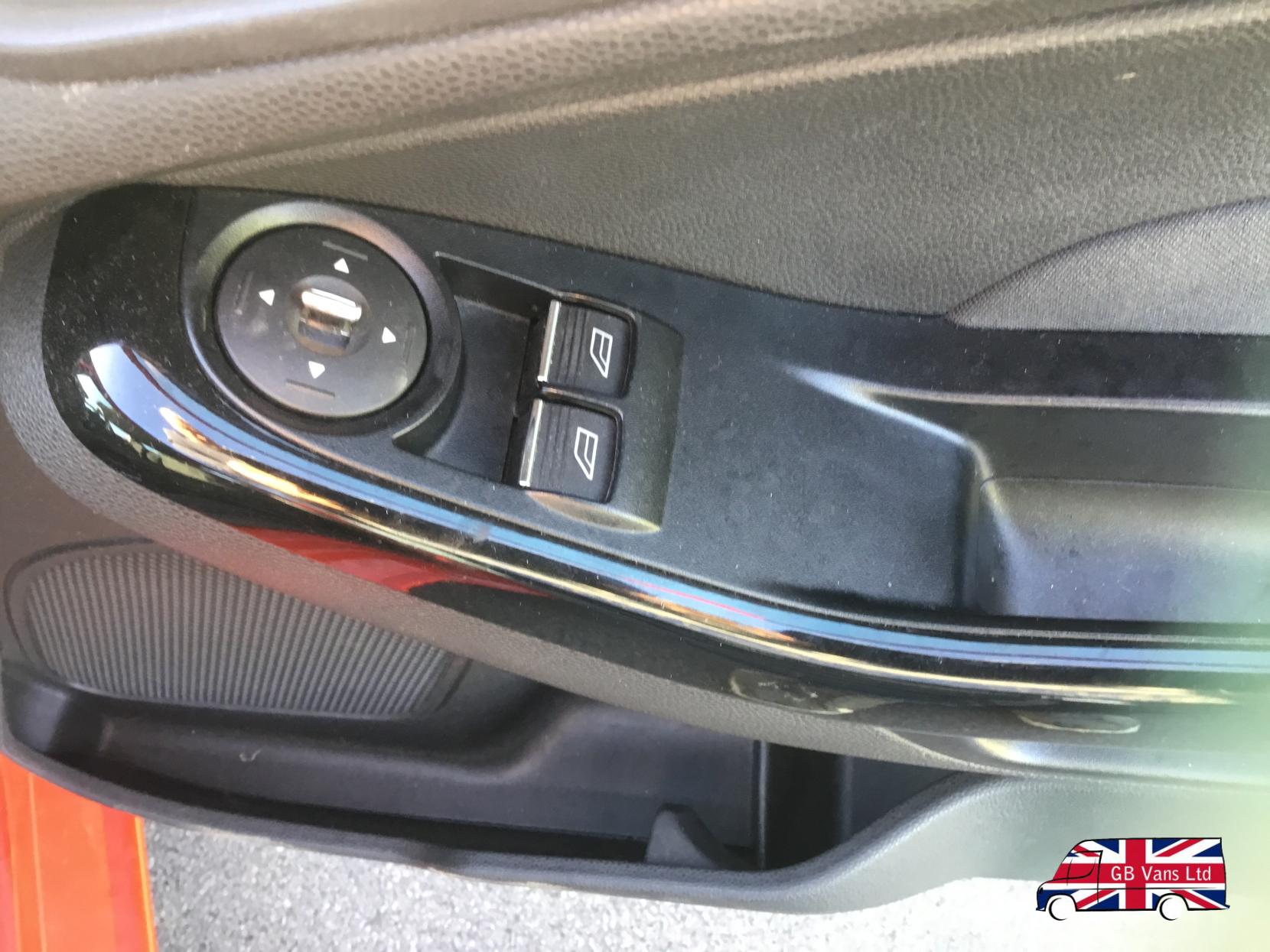 Ford Fiesta 1.25 Zetec Hatchback 3dr Petrol Manual Euro 5 (82 ps)