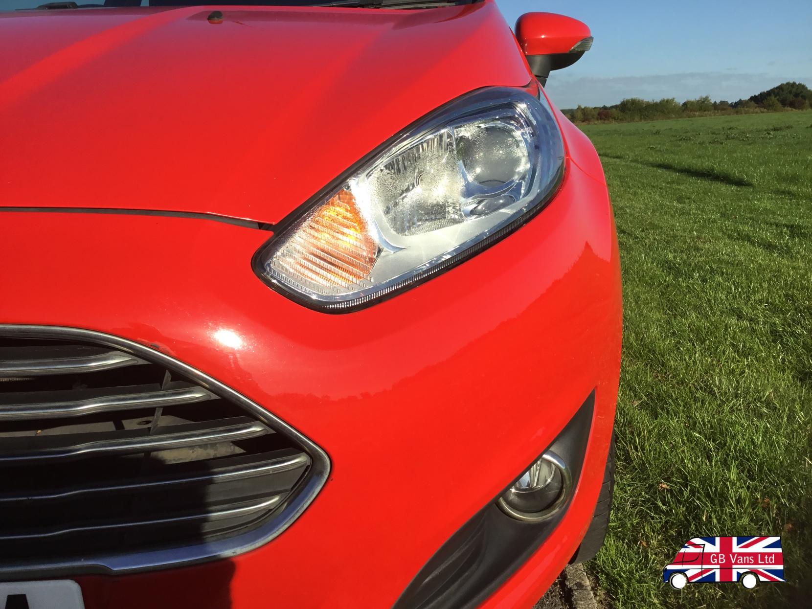 Ford Fiesta 1.25 Zetec Hatchback 3dr Petrol Manual Euro 5 (82 ps)