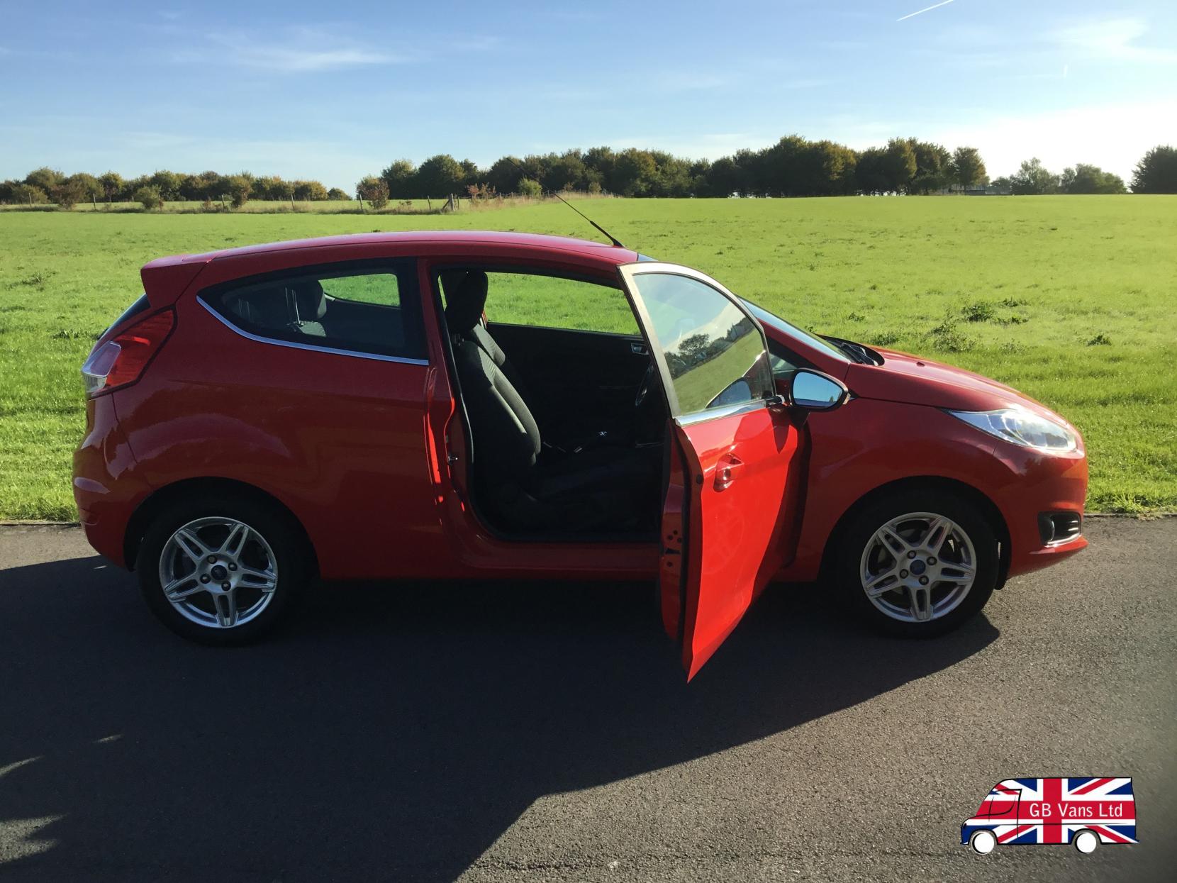 Ford Fiesta 1.25 Zetec Hatchback 3dr Petrol Manual Euro 5 (82 ps)