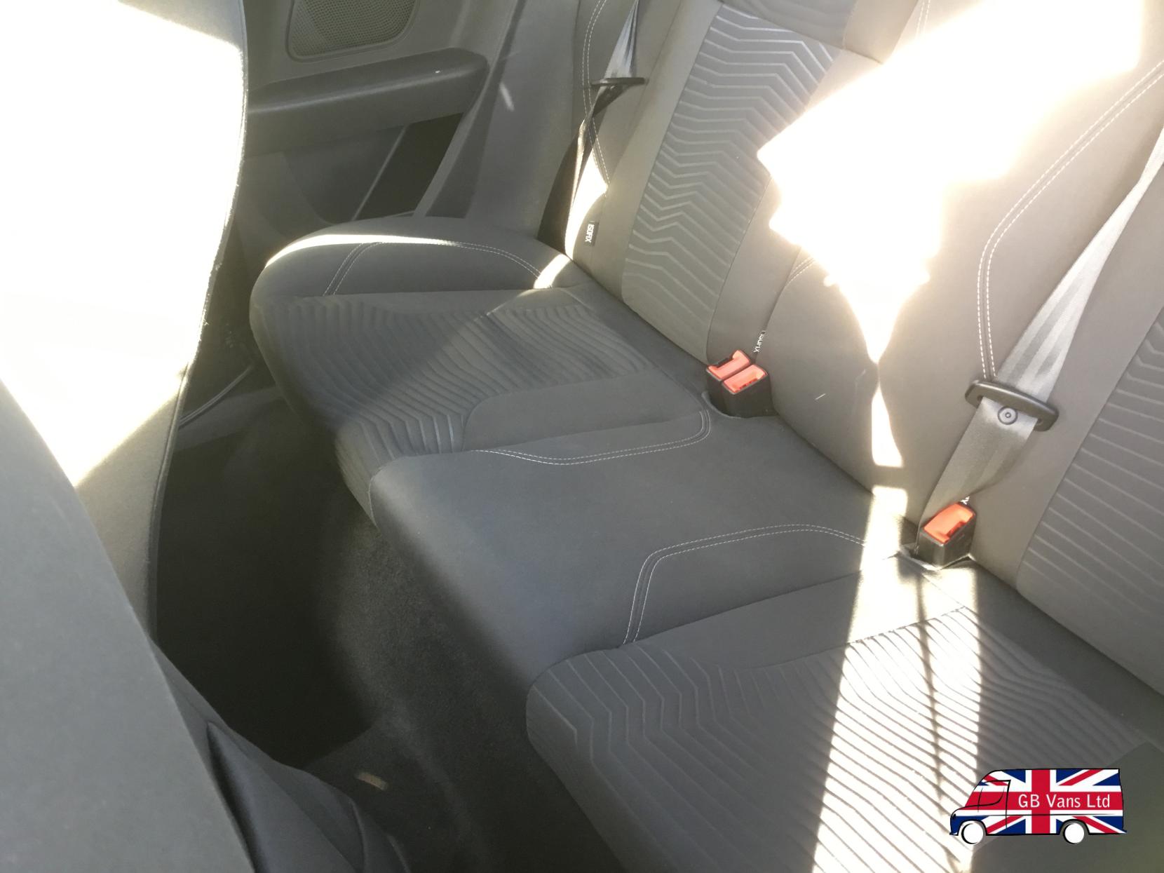 Ford Fiesta 1.25 Zetec Hatchback 3dr Petrol Manual Euro 5 (82 ps)