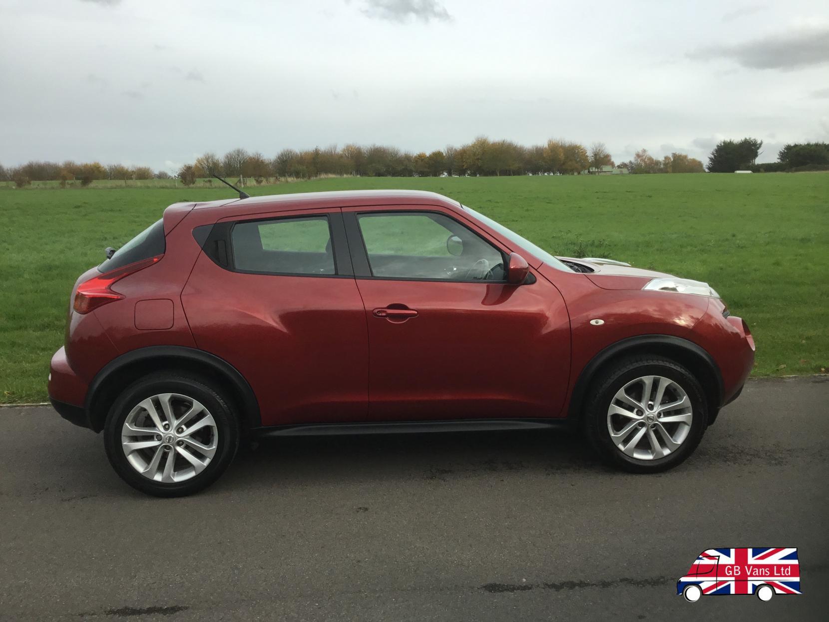Nissan Juke 1.6 Acenta SUV 5dr Petrol Manual Euro 5 (s/s) (117 ps)