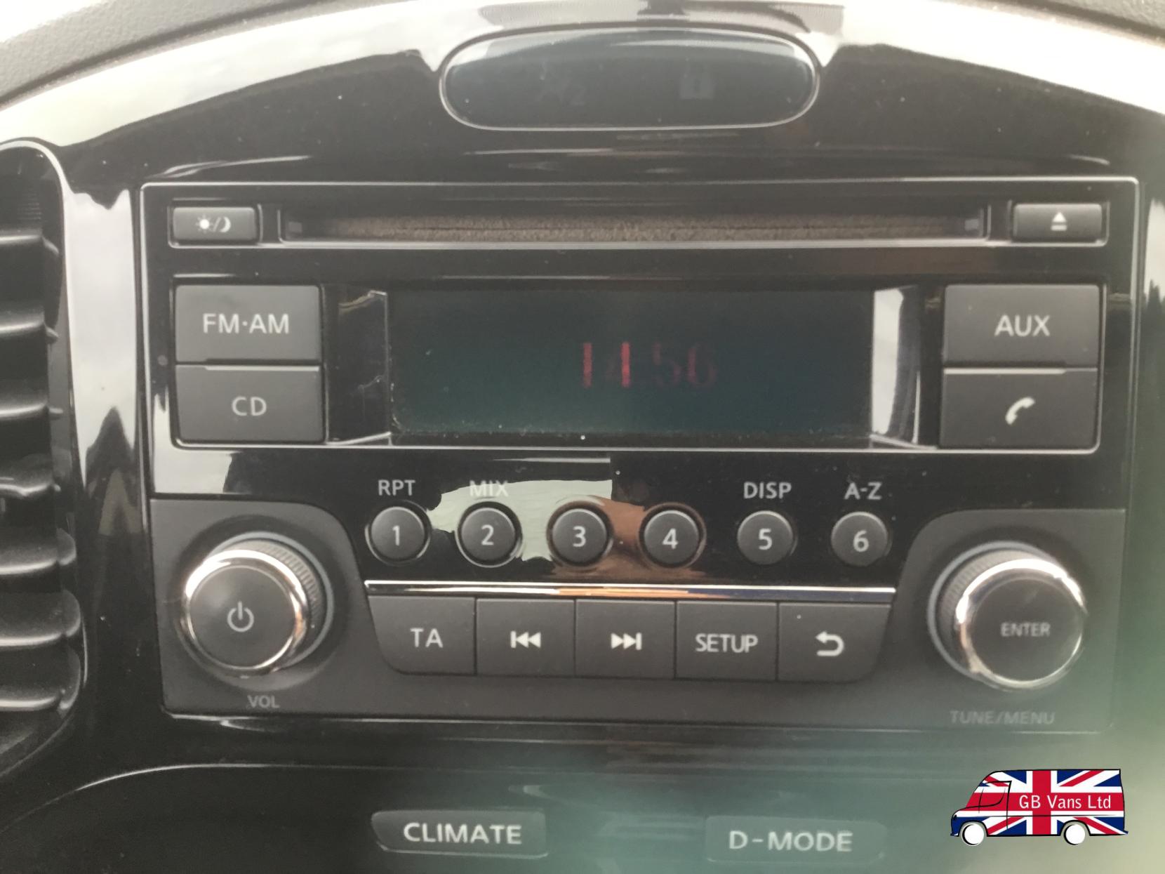 Nissan Juke 1.6 Acenta SUV 5dr Petrol Manual Euro 5 (s/s) (117 ps)