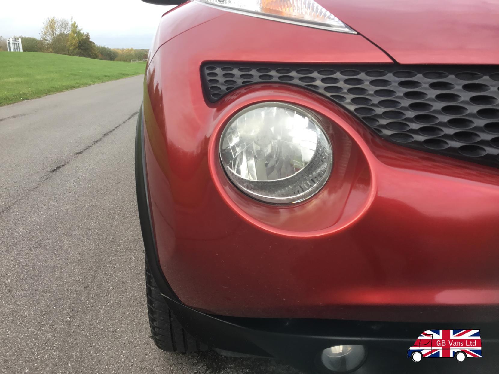 Nissan Juke 1.6 Acenta SUV 5dr Petrol Manual Euro 5 (s/s) (117 ps)