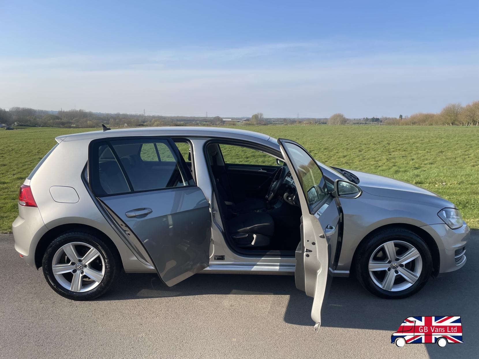 Volkswagen Golf 1.6 TDI BlueMotion Tech Match Edition Hatchback 5dr Diesel Manual Euro 6 (s/s) (110 ps)