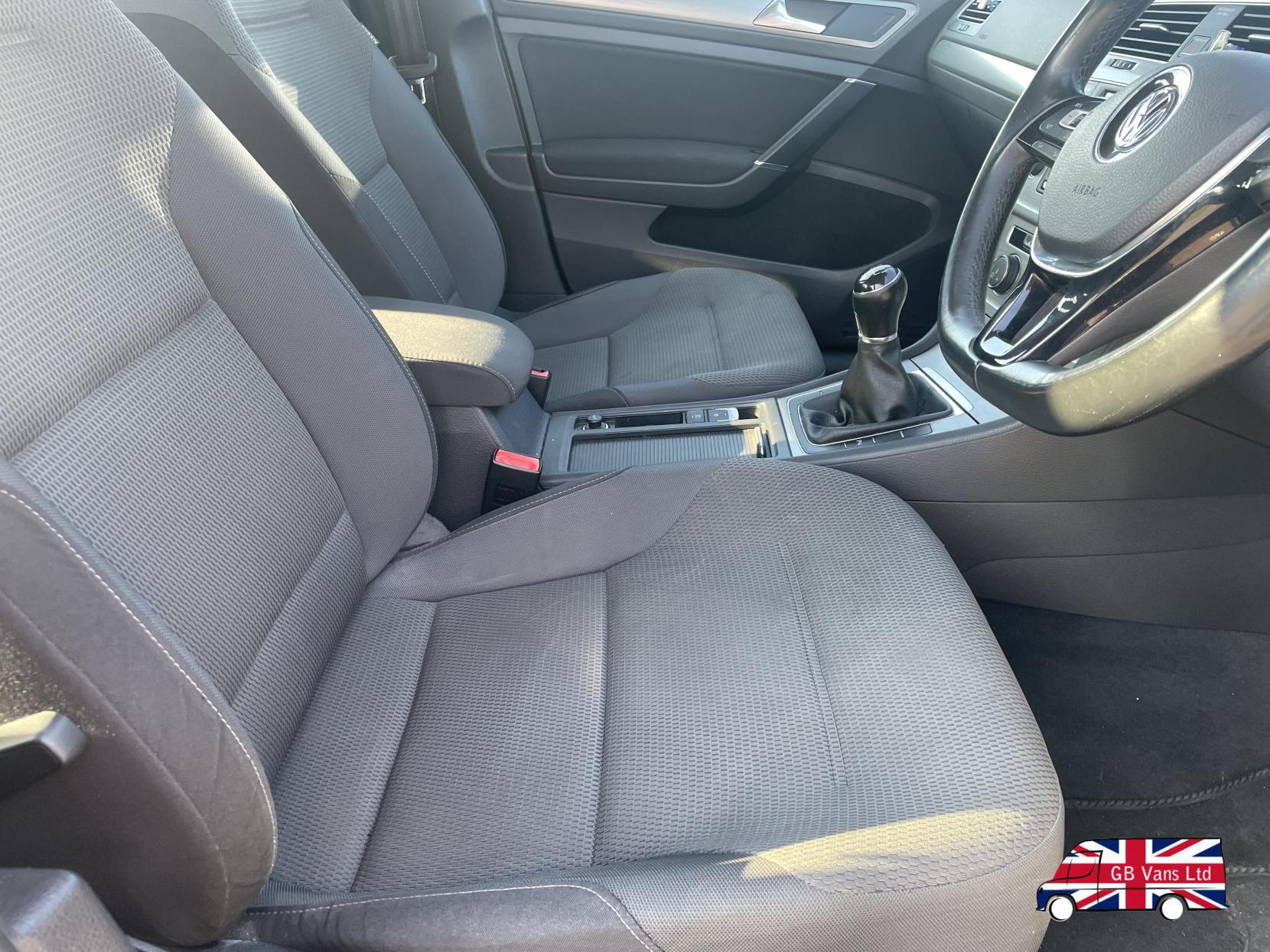 Volkswagen Golf 1.6 TDI BlueMotion Tech Match Edition Hatchback 5dr Diesel Manual Euro 6 (s/s) (110 ps)