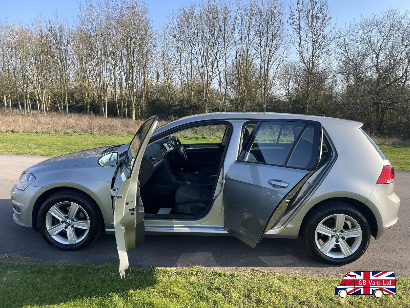 Volkswagen Golf 1.6 TDI BlueMotion Tech Match Edition Hatchback 5dr Diesel Manual Euro 6 (s/s) (110 ps)