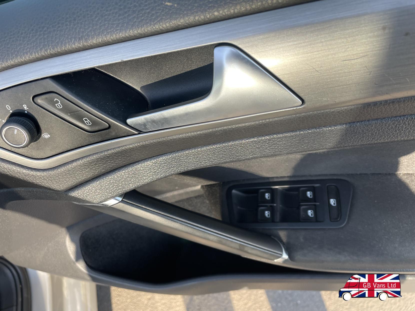 Volkswagen Golf 1.6 TDI BlueMotion Tech Match Edition Hatchback 5dr Diesel Manual Euro 6 (s/s) (110 ps)